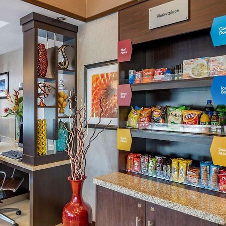Comfort Suites Columbus West - Hilliard Bagian luar foto