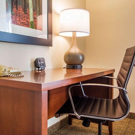Comfort Suites Columbus West - Hilliard Bagian luar foto