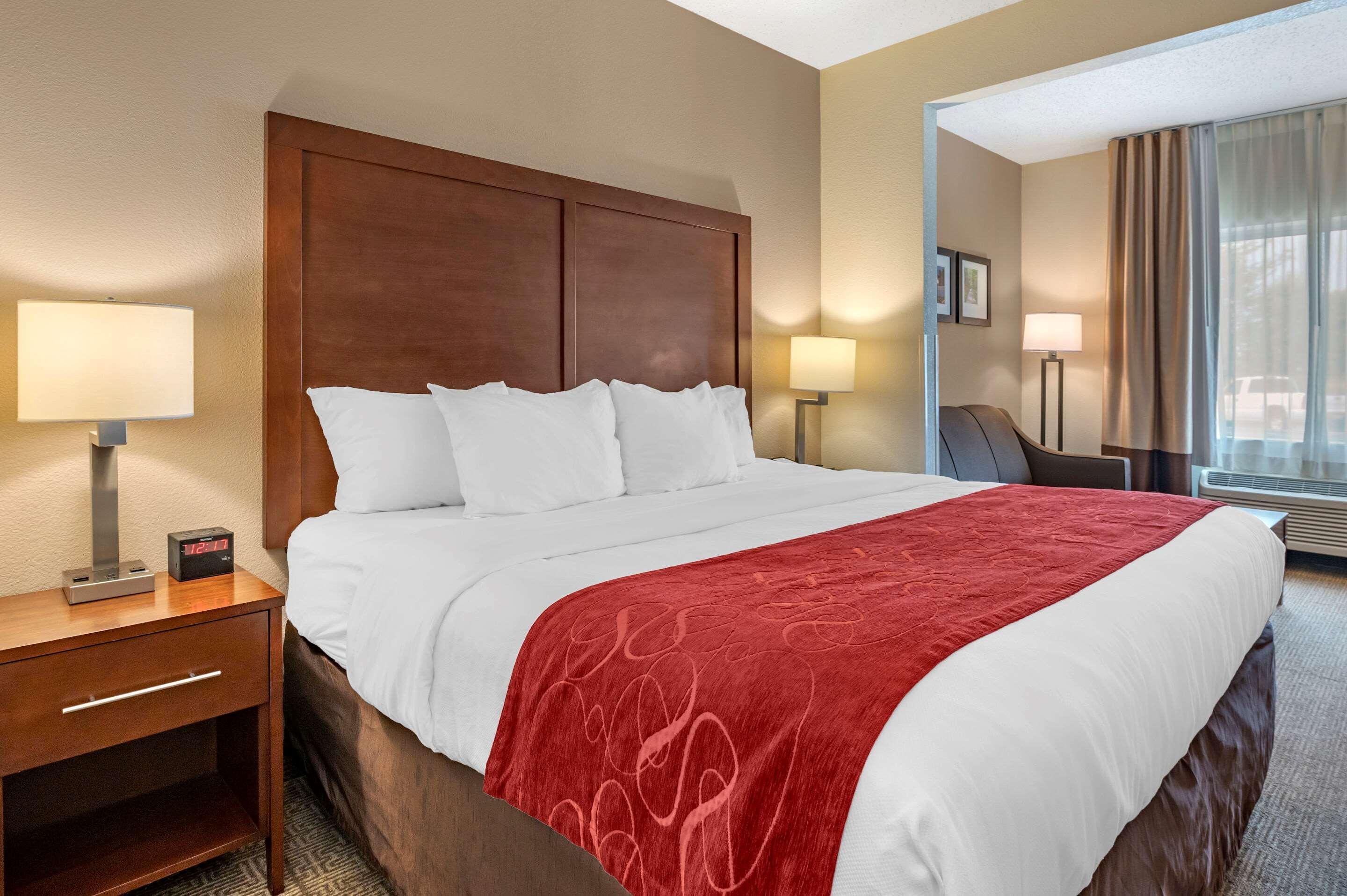 Comfort Suites Columbus West - Hilliard Bagian luar foto