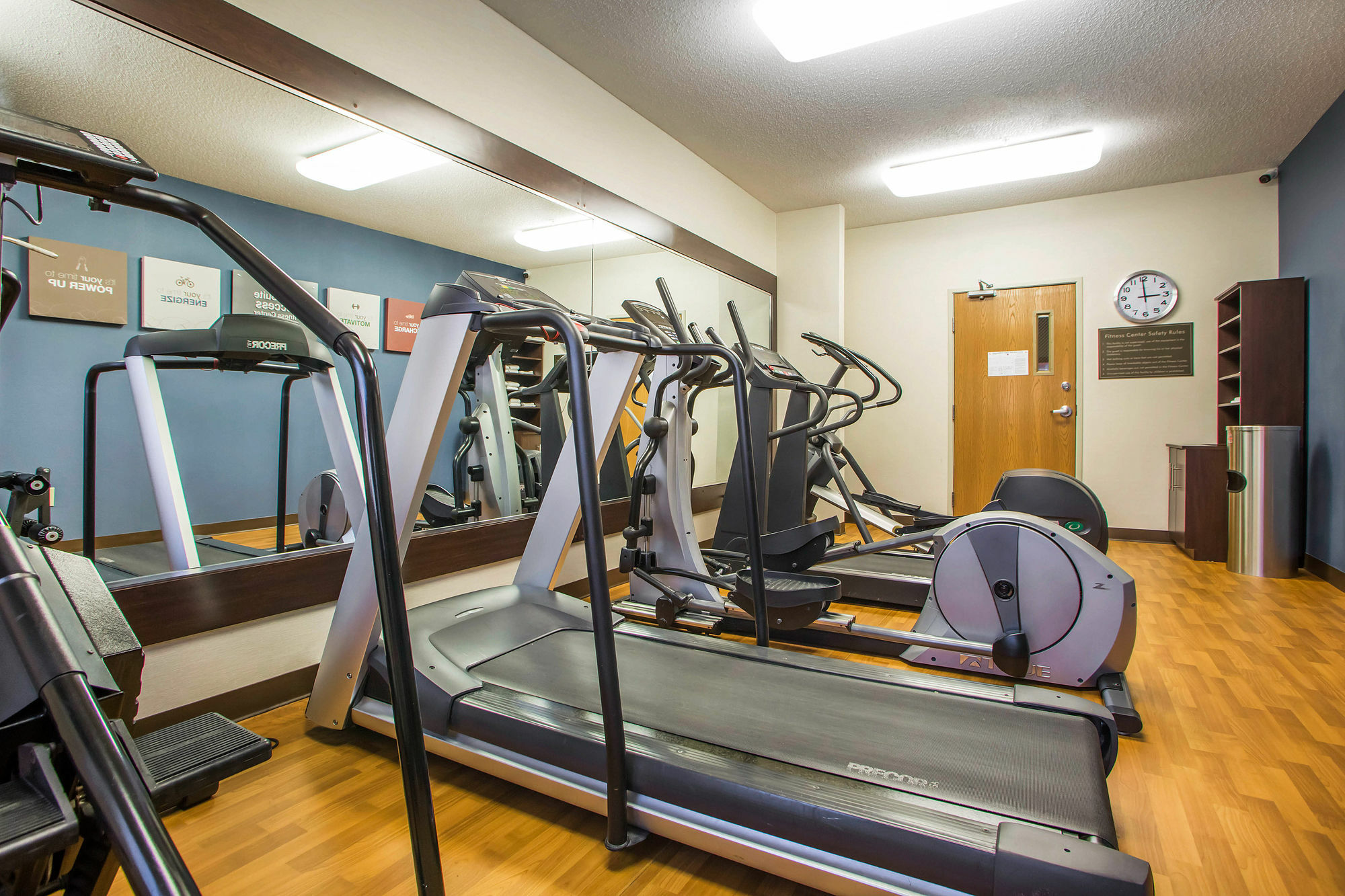 Comfort Suites Columbus West - Hilliard Bagian luar foto